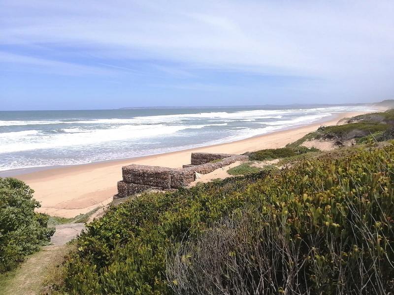 5 Bedroom Property for Sale in Outeniqua Strand Western Cape